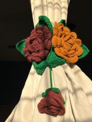 Rose Curtain Tie
